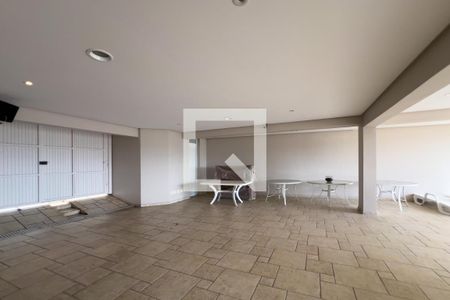 Casa à venda com 380m², 4 quartos e 6 vagas Casa à venda com 380m², 4 quartos e 6 vagasGaragem