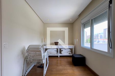 Casa à venda com 380m², 4 quartos e 6 vagas Casa à venda com 380m², 4 quartos e 6 vagasQuarto 4