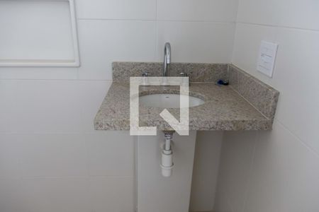 Apartamento à venda com 95m², 2 quartos e 2 vagas Apartamento à venda com 95m², 2 quartos e 2 vagasBanheiro da Suíte 1