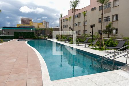 Apartamento à venda com 95m², 2 quartos e 2 vagas Apartamento à venda com 95m², 2 quartos e 2 vagasÁrea comum - Piscina