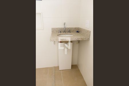 Apartamento à venda com 95m², 2 quartos e 2 vagas Apartamento à venda com 95m², 2 quartos e 2 vagasBanheiro da Suíte 1