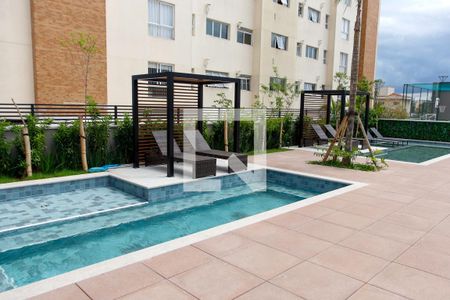 Apartamento à venda com 95m², 2 quartos e 2 vagas Apartamento à venda com 95m², 2 quartos e 2 vagasÁrea comum - Piscina