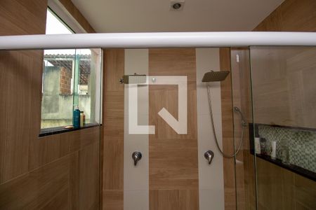 Casa de condomínio à venda com 280m², 4 quartos e 2 vagas Casa de condomínio à venda com 280m², 4 quartos e 2 vagasBanheiro quarto 4