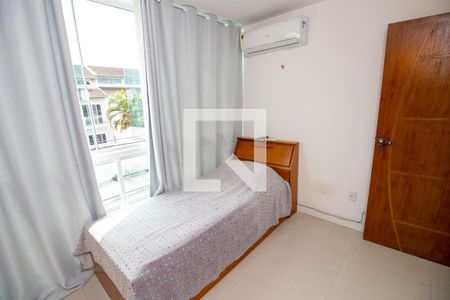 Casa de condomínio à venda com 280m², 4 quartos e 2 vagas Casa de condomínio à venda com 280m², 4 quartos e 2 vagasQuarto 2