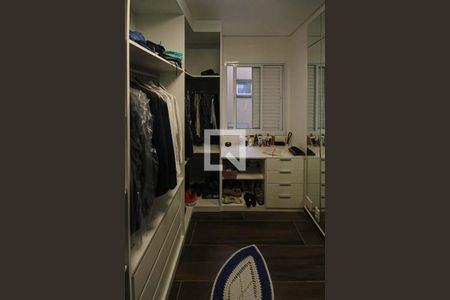 Casa à venda com 115m², 3 quartos e 2 vagasCloset