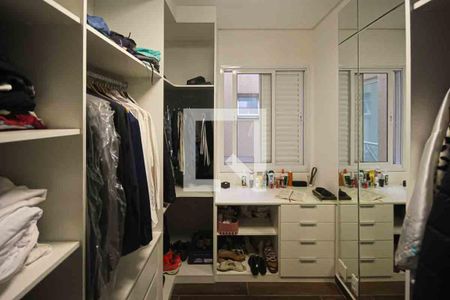 Casa à venda com 115m², 3 quartos e 2 vagasCloset