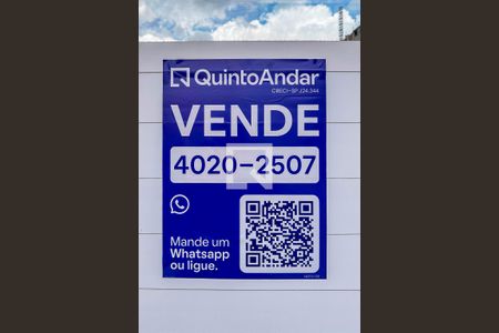 Apartamento à venda com 85m², 3 quartos e 2 vagas Apartamento à venda com 85m², 3 quartos e 2 vagasPlaca