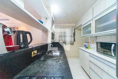 Apartamento à venda com 85m², 3 quartos e 2 vagas Apartamento à venda com 85m², 3 quartos e 2 vagasCozinha