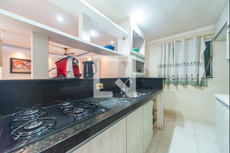 Apartamento à venda com 85m², 3 quartos e 2 vagas Apartamento à venda com 85m², 3 quartos e 2 vagasCozinha