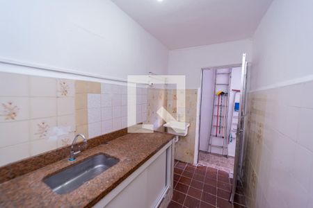 Casa para alugar com 28m², 2 quartos e sem vaga Casa para alugar com 28m², 2 quartos e sem vagaCozinha e Área de Serviço