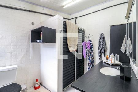 Casa à venda com 200m², 2 quartos e 1 vaga Casa à venda com 200m², 2 quartos e 1 vagaBanheiro da Suíte 2