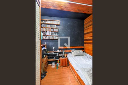 Casa à venda com 200m², 2 quartos e 1 vaga Casa à venda com 200m², 2 quartos e 1 vagaQuarto de Serviço