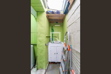 Casa à venda com 200m², 2 quartos e 1 vaga Casa à venda com 200m², 2 quartos e 1 vagaÁrea de Serviço