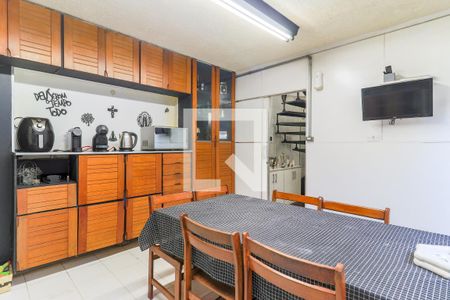 Casa à venda com 200m², 2 quartos e 1 vaga Casa à venda com 200m², 2 quartos e 1 vagaCozinha