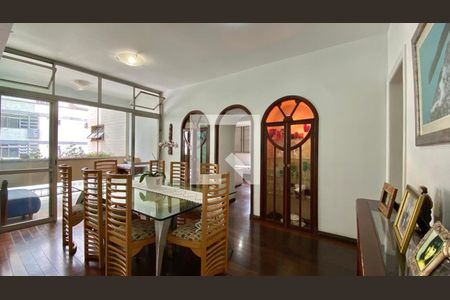 Apartamento à venda com 150m², 4 quartos e 2 vagascopa