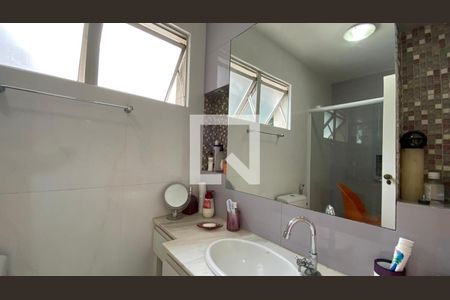 Apartamento à venda com 150m², 4 quartos e 2 vagasbanheiro 2