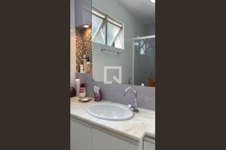 Apartamento à venda com 150m², 4 quartos e 2 vagasbanheiro 2