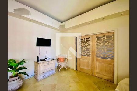 Apartamento à venda com 130m², 3 quartos e 1 vaga