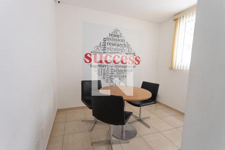 Apartamento à venda com 47m², 2 quartos e 1 vaga Apartamento à venda com 47m², 2 quartos e 1 vagaHome office