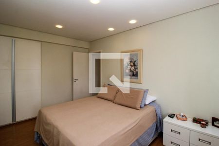 Apartamento à venda com 165m², 4 quartos e 3 vagasQuarto 4