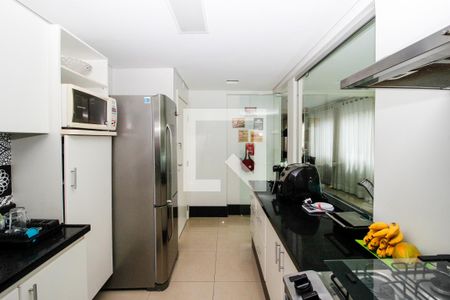 Apartamento à venda com 165m², 4 quartos e 3 vagasCozinha