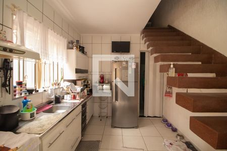 Casa à venda com 111m², 4 quartos e 2 vagas Casa à venda com 111m², 4 quartos e 2 vagasCozinha 2