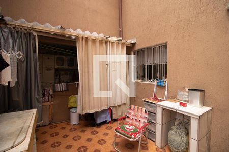 Casa à venda com 111m², 4 quartos e 2 vagas Casa à venda com 111m², 4 quartos e 2 vagasÁrea de Serviço 2