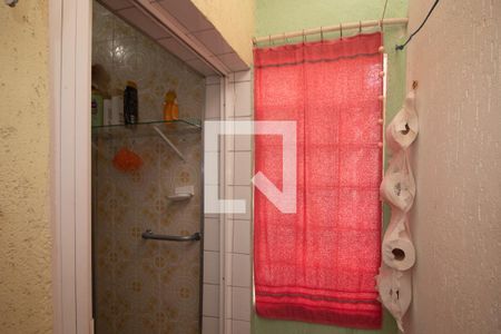 Casa à venda com 111m², 4 quartos e 2 vagas Casa à venda com 111m², 4 quartos e 2 vagasBanheiro 1