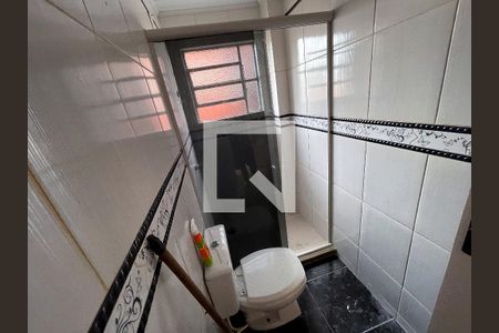 Apartamento para alugar com 49m², 2 quartos e 1 vaga Apartamento para alugar com 49m², 2 quartos e 1 vagaBanheiro