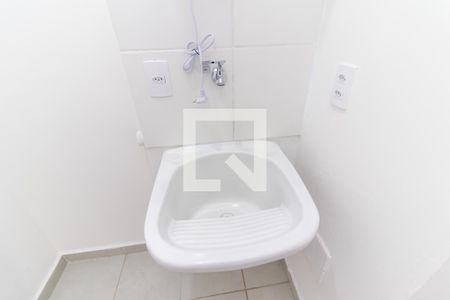 Apartamento para alugar com 33m², 2 quartos e sem vaga Apartamento para alugar com 33m², 2 quartos e sem vagaCozinha e Área de Serviço