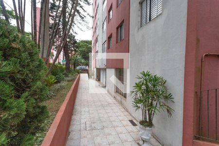 Apartamento à venda com 71m², 2 quartos e 1 vagaÁrea comum