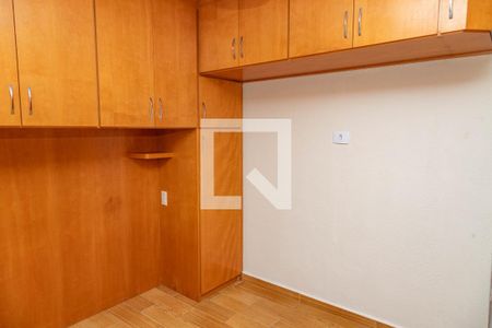 Apartamento à venda com 71m², 2 quartos e 1 vagaQuarto 2