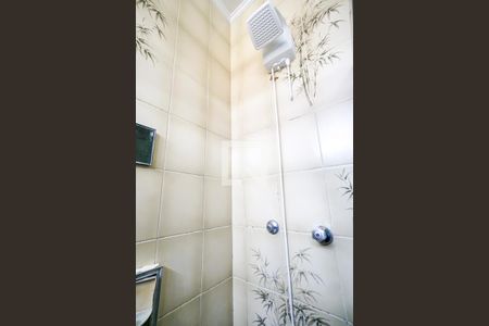 Casa à venda com 231m², 2 quartos e 2 vagas Casa à venda com 231m², 2 quartos e 2 vagasBanheiro social