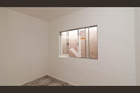 Quarto 2 de casa para alugar com 2 quartos, 80m² em Vila Nhocuné, São Paulo