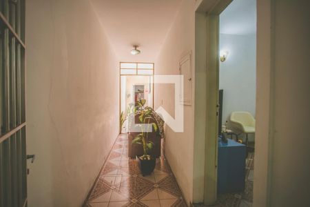 Casa à venda com 144m², 3 quartos e 2 vagas Casa à venda com 144m², 3 quartos e 2 vagasCorredor Lateral