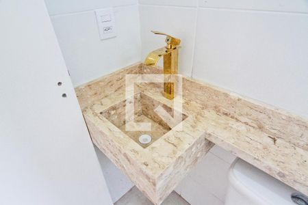 Casa à venda com 127m², 2 quartos e 3 vagas Casa à venda com 127m², 2 quartos e 3 vagasBanheiro da Suíte 1