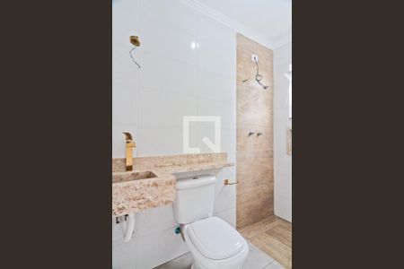 Casa à venda com 127m², 2 quartos e 3 vagas Casa à venda com 127m², 2 quartos e 3 vagasBanheiro da Suíte 1