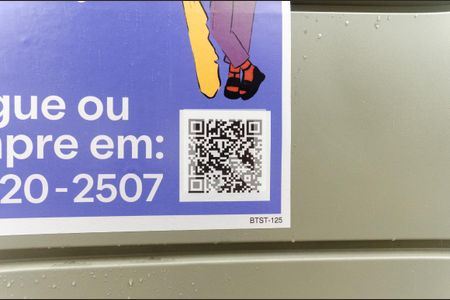 Casa à venda com 127m², 2 quartos e 4 vagas Casa à venda com 127m², 2 quartos e 4 vagasBTST-125