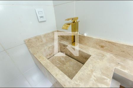 Casa à venda com 127m², 2 quartos e 4 vagas Casa à venda com 127m², 2 quartos e 4 vagasBanheiro da Suíte 1