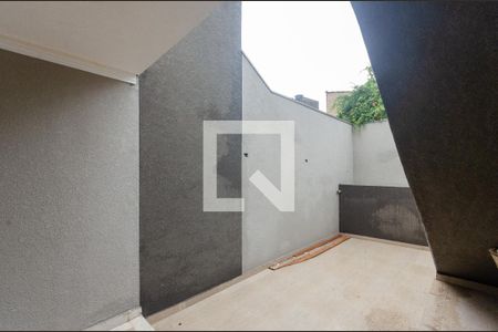 Casa à venda com 127m², 2 quartos e 4 vagas Casa à venda com 127m², 2 quartos e 4 vagasÁrea externa
