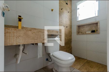 Casa à venda com 127m², 2 quartos e 4 vagas Casa à venda com 127m², 2 quartos e 4 vagasBanheiro da Suíte 1