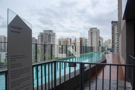 Studio para alugar com 25m², 1 quarto e sem vagaÁrea comum - Piscina