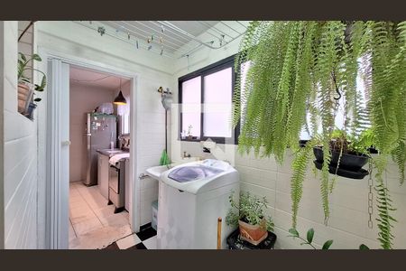 Apartamento à venda com 70m², 2 quartos e 1 vagaÁrea de Serviço