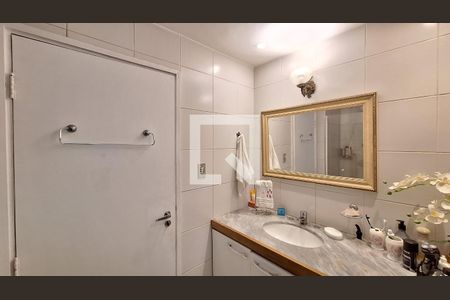 Apartamento à venda com 70m², 2 quartos e 1 vagaBanheiro