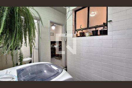 Apartamento à venda com 70m², 2 quartos e 1 vagaÁrea de Serviço