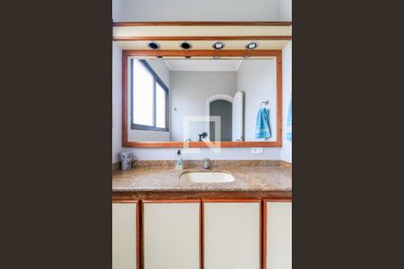 Apartamento à venda com 353m², 5 quartos e 5 vagas Apartamento à venda com 353m², 5 quartos e 5 vagasBanheiro - Sauna