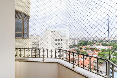 Apartamento à venda com 353m², 5 quartos e 5 vagas Apartamento à venda com 353m², 5 quartos e 5 vagasVaranda da Suíte 1