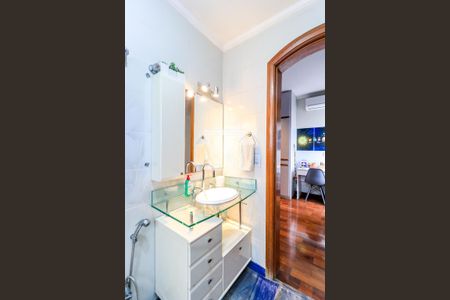 Apartamento à venda com 353m², 5 quartos e 5 vagas Apartamento à venda com 353m², 5 quartos e 5 vagasBanheiro da Suíte 2