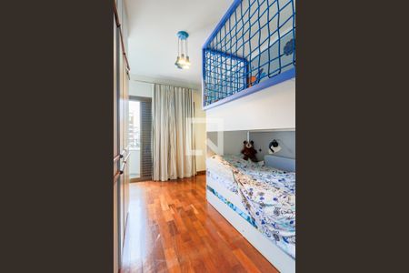 Apartamento à venda com 353m², 5 quartos e 5 vagas Apartamento à venda com 353m², 5 quartos e 5 vagasSuíte 2