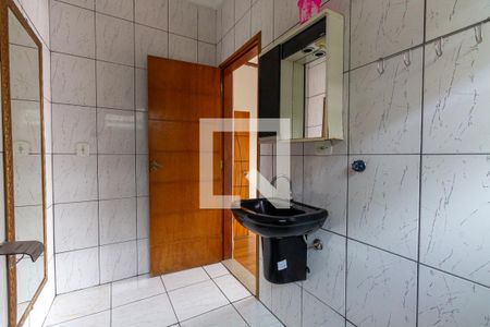 Casa à venda com 150m², 2 quartos e 1 vaga Casa à venda com 150m², 2 quartos e 1 vagaBanheiro da Suíte 2